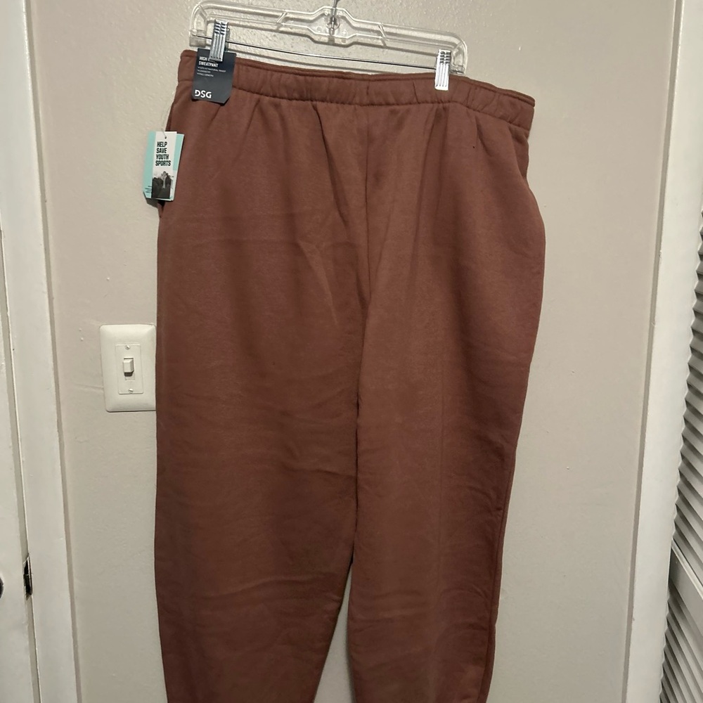 DSG Brown Sweatpants Relaxed Fit Elastic Waistband